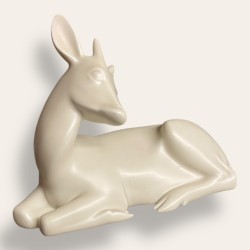 Armand Petersen, antilope couchée, Bing & Groendahl